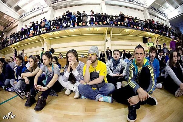 студия танцев круиз тверь логотип. круиз танцы центр. дискотечный круиз саратов. круиз студия танца тверь юность. танцевальный круиз.