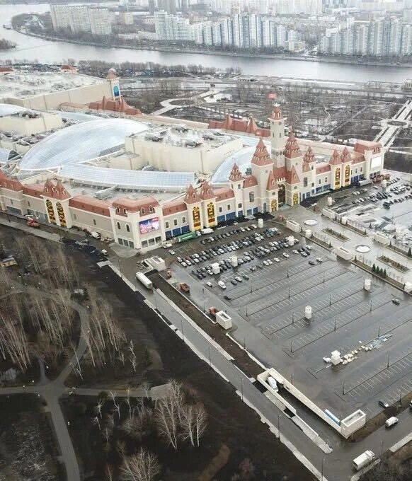 Парк аттракционов остров мечты. Парк на нагатинской пойме остров мечты. Остров мечты стоянка. Остров мечты стоянка. Остров мечты зимой 2022.