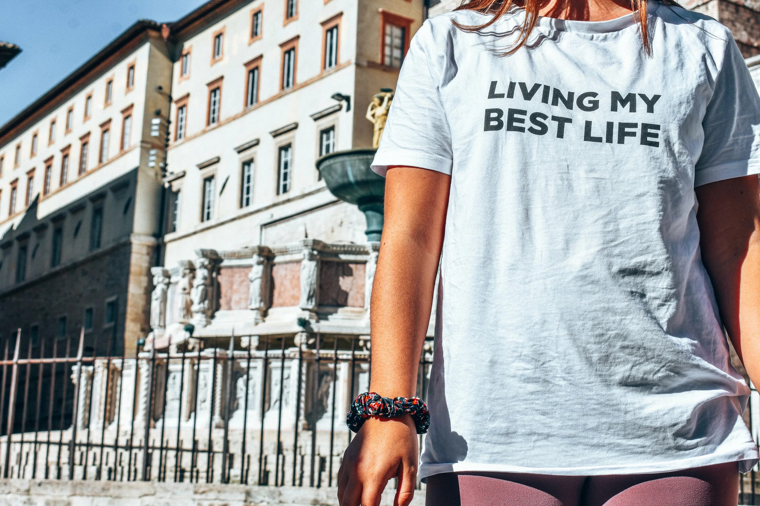 Quotes about life вертикальное. Living quotes. I living a good life. The good life. The good life game.