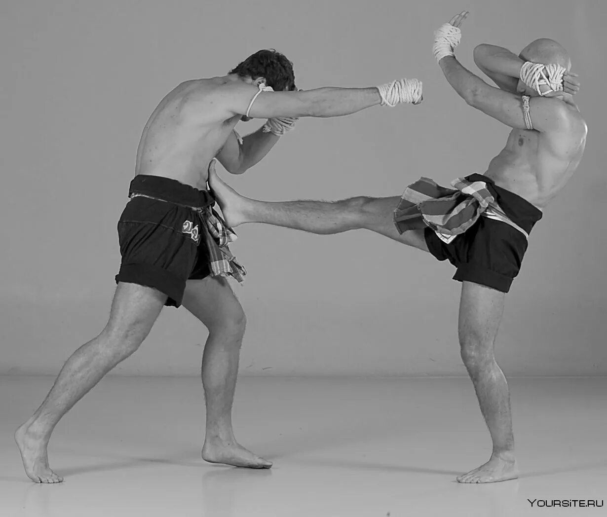 Израильская самооборона крав мага. Запрещенные боевые искусства. Уширо маваши. Запрещенные боевые искусства. Русский стиль рукопашного боя кадочникова.