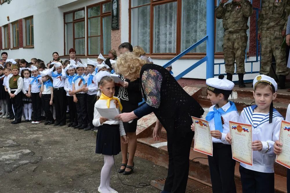 Рп 5 раздольное. Раздольненская школа гимназия 2. школа раздольное. раздольное школа 2. мбоу ручьевская школа раздольненского района.