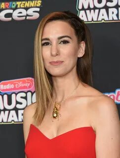 Christy carlson romano age