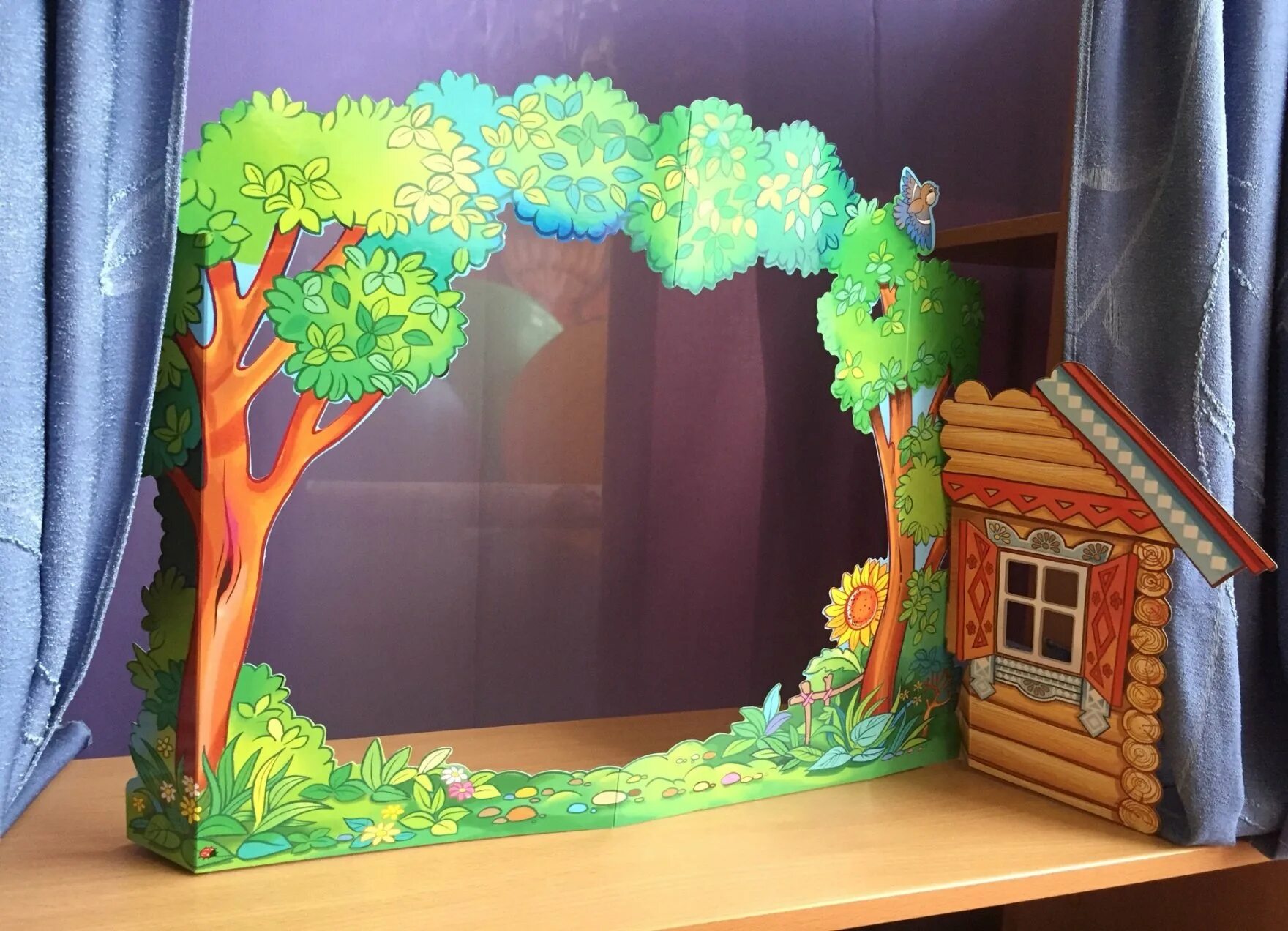 ширма для театра в детском саду. дом из картона. театр своими руками для детского сада. домик из картона. сказка заюшкина избушка настольный театр.