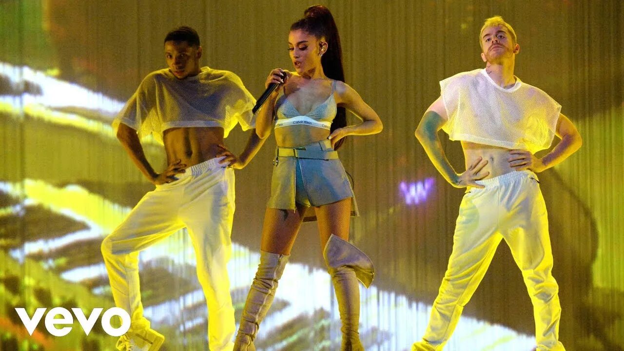 Get griddy emote. Танго. Танго. Танго нуэво. Мин сори.