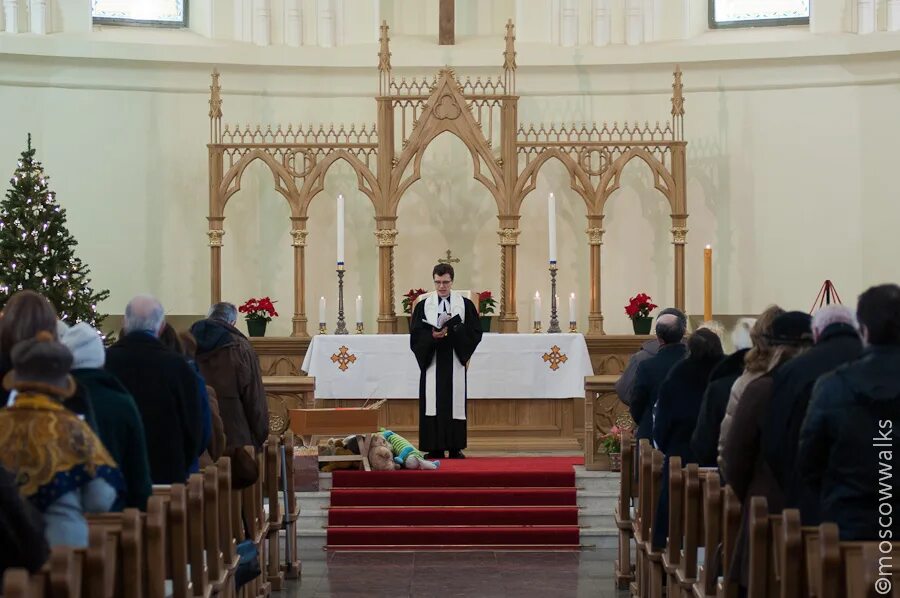 евангелическо-лютеранская церковь москва концерты. лютеранская церковь богослужение. богослужение лютеранская церковь хельсинки. собор святых петра и павла выборг богослужение. кирха петра и павла в москве богослужения.