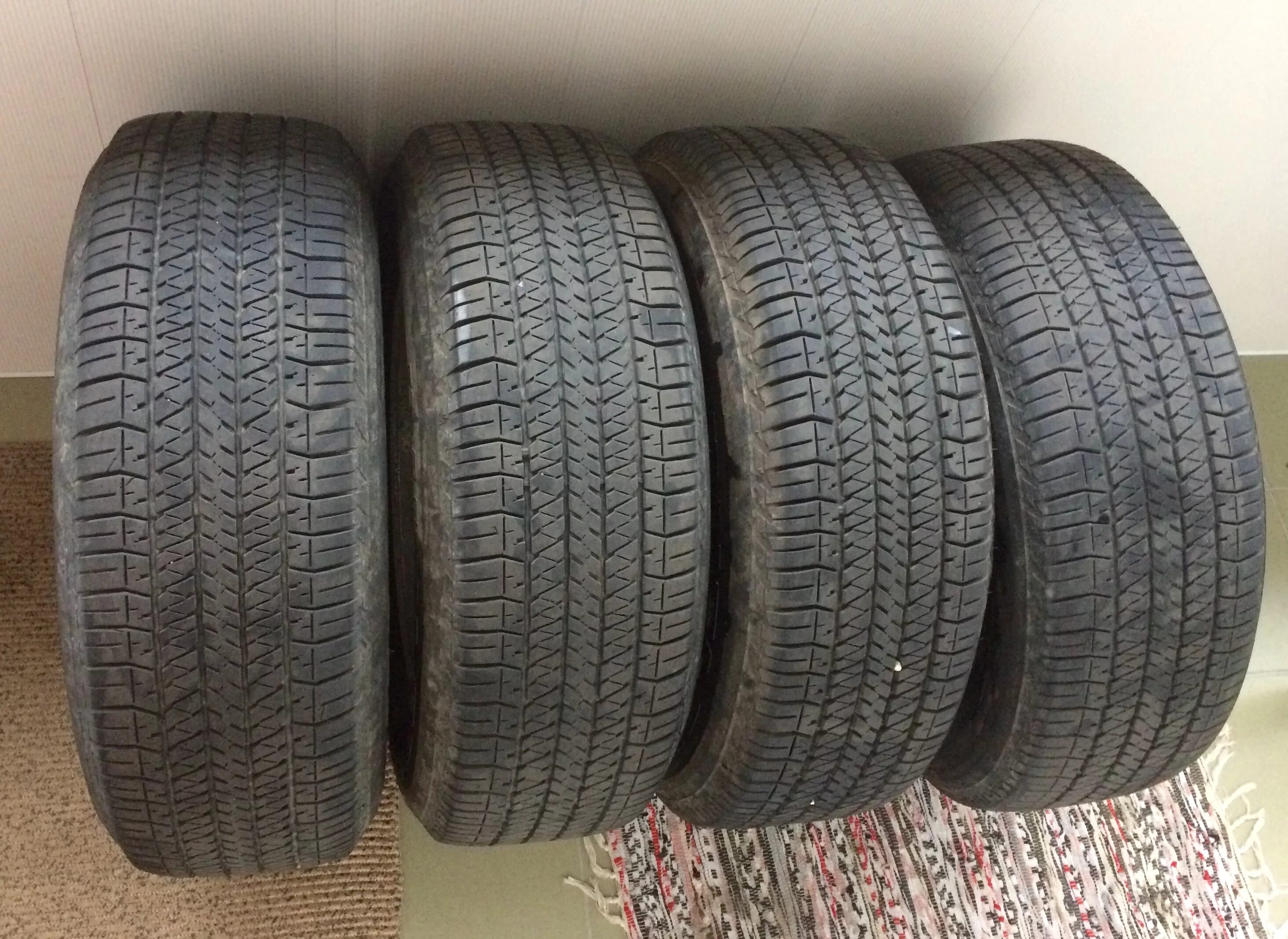 Bridgestone dueler 693. Продам резину б/у 265 6517. 265/65/17 bridgestone 6. Bridgestone dueler 693. Presa pj77.