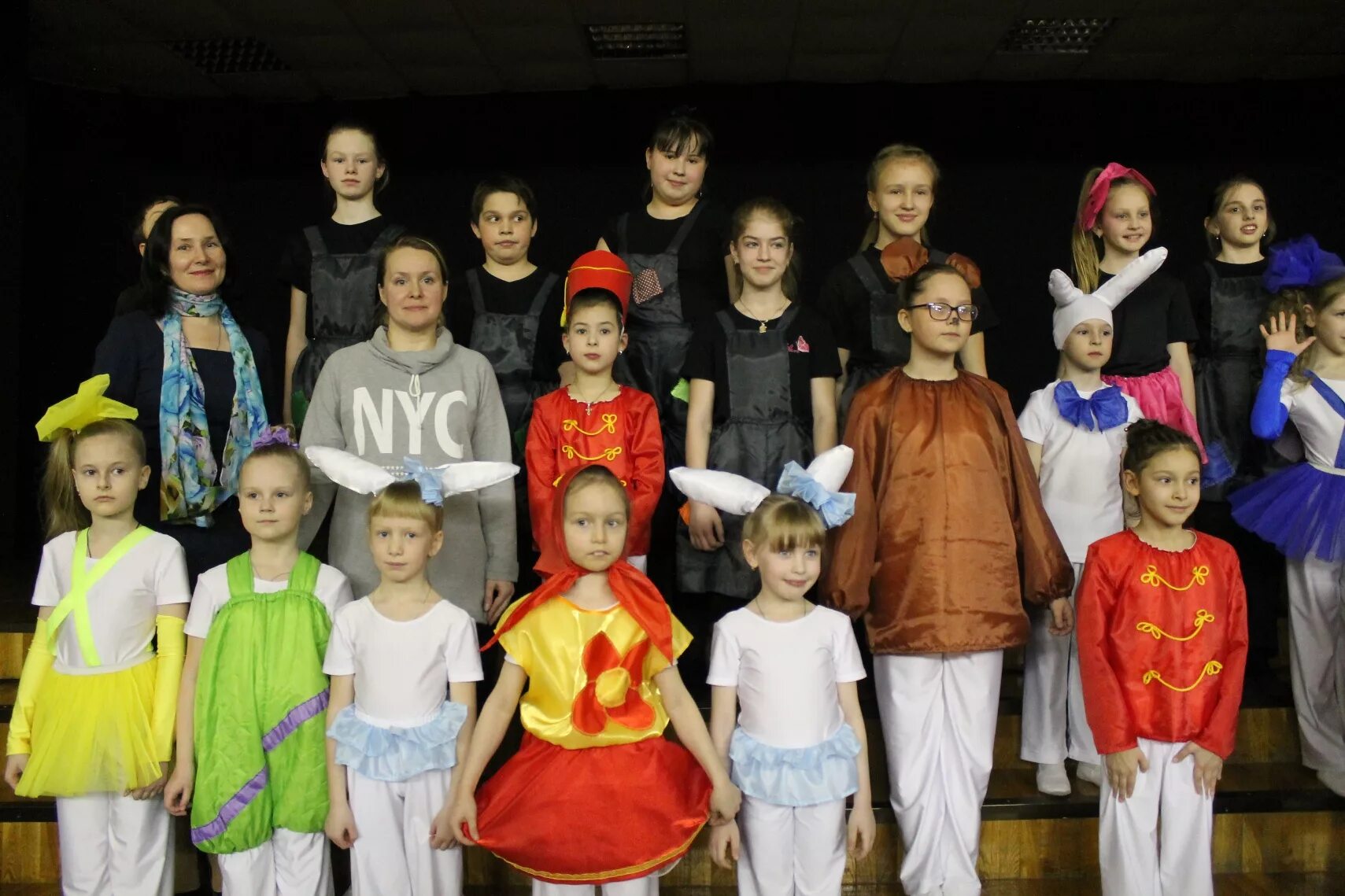 любители театра. детские любительские театры. театр для детей. театр, студия, подмостки саратов. детские любительские театры.