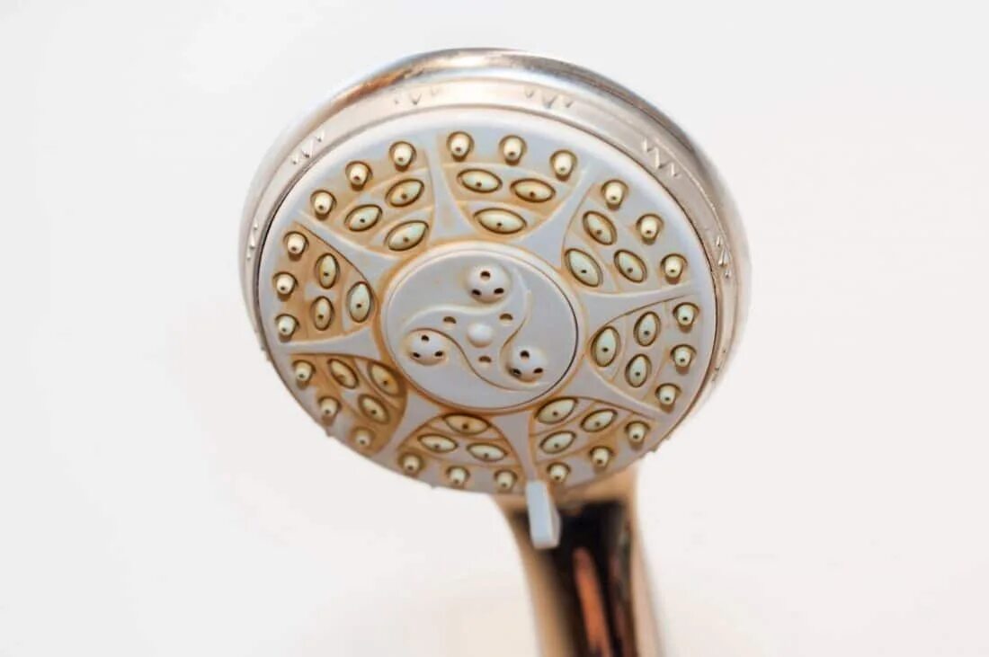 Душевая лейка на стене. Душевая лейка в америке. Dirt shower. Dirty shower. Dirty shower.