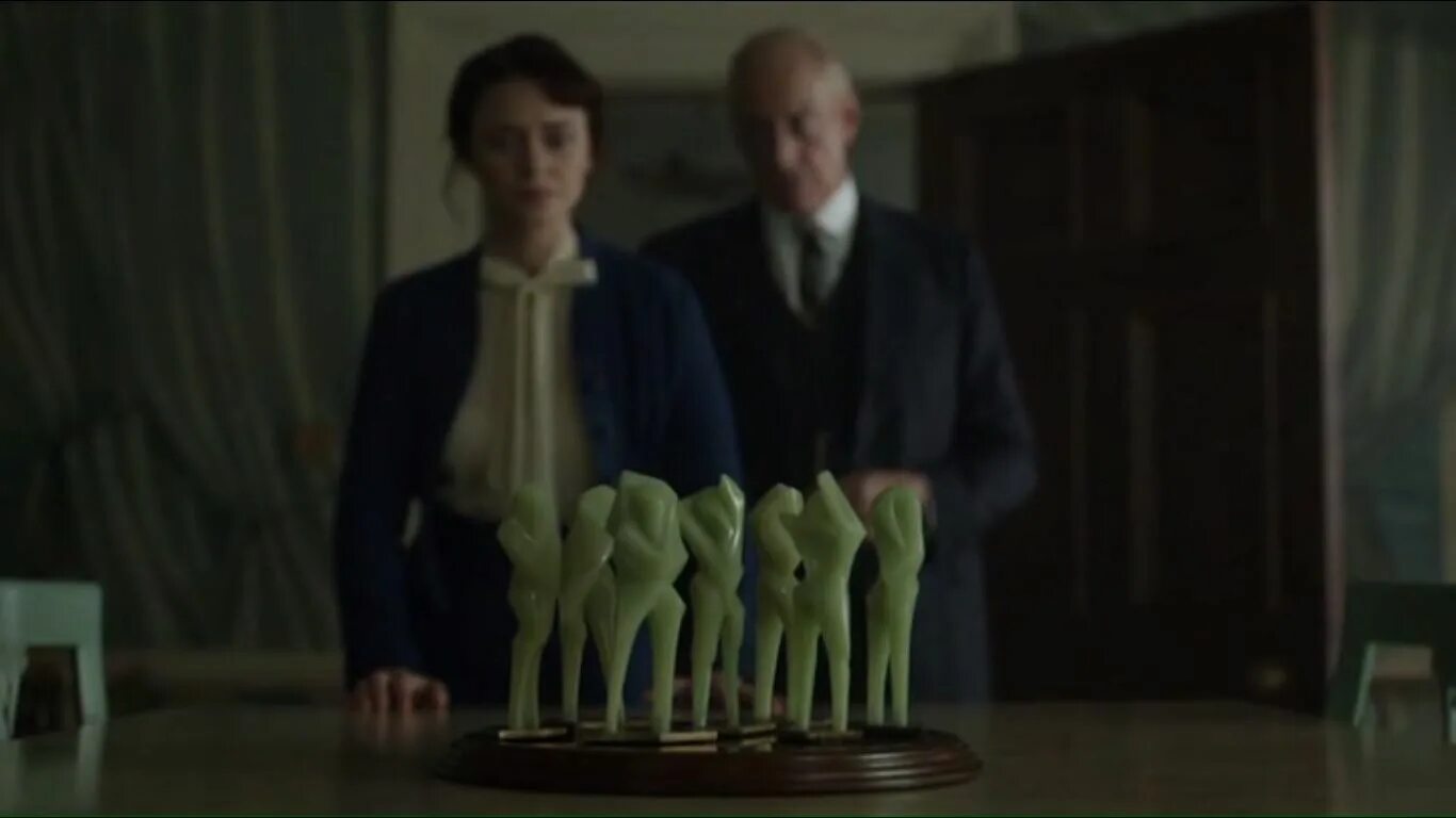 And then there were some. 10 Негритят сериал. Десять негритят 2015. Агата Кристи 10 негритят фильм. Десять негритят фильм 2015.