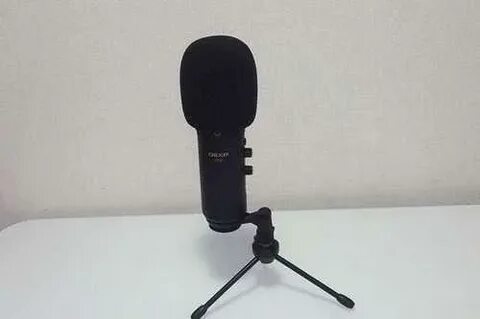 Dexp u700