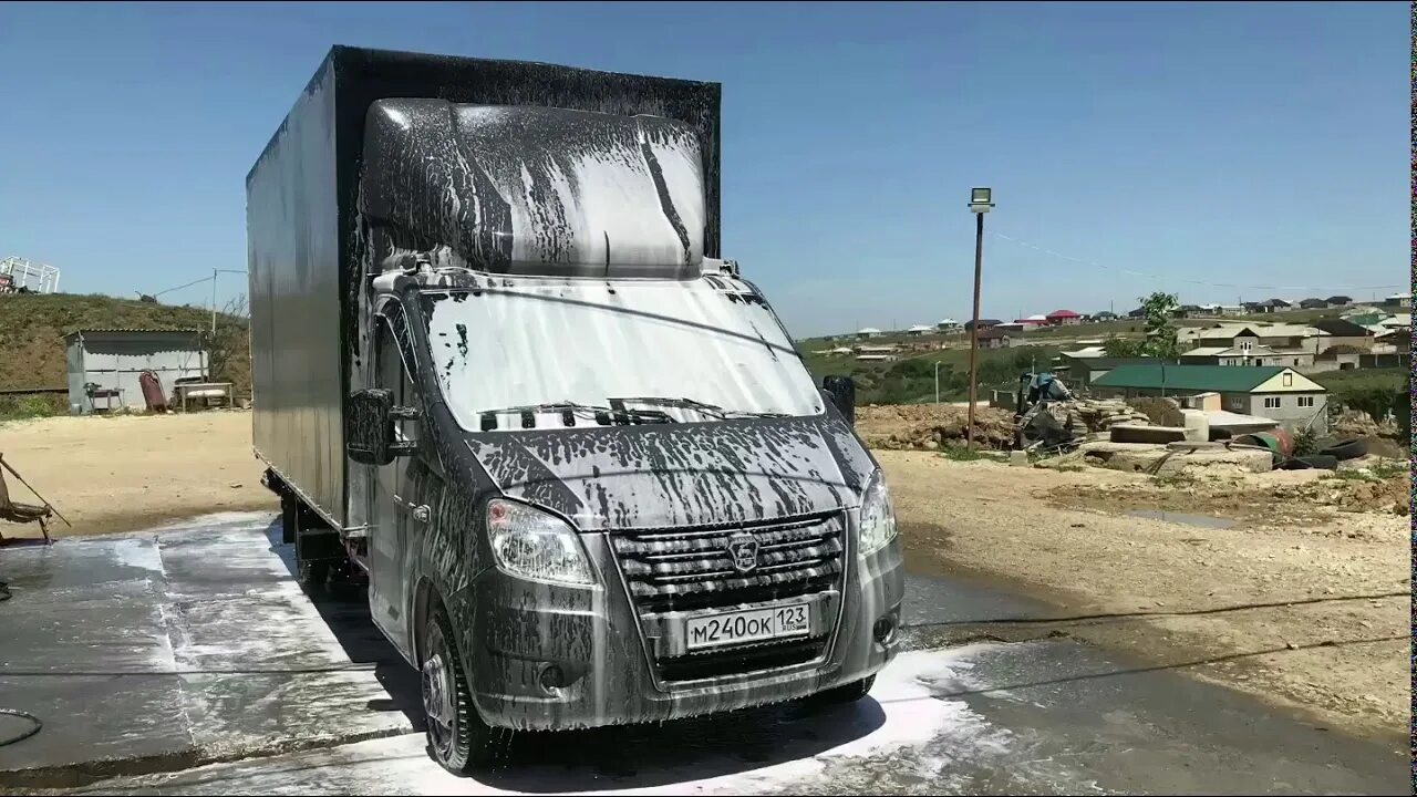 Газель некст 33023 дальнобой. Газ 3302 с прицепом дальнобой. Газель дальнобой ютуб. Газель кабина дальнобойщика. Газель фермер дальнобой салон.