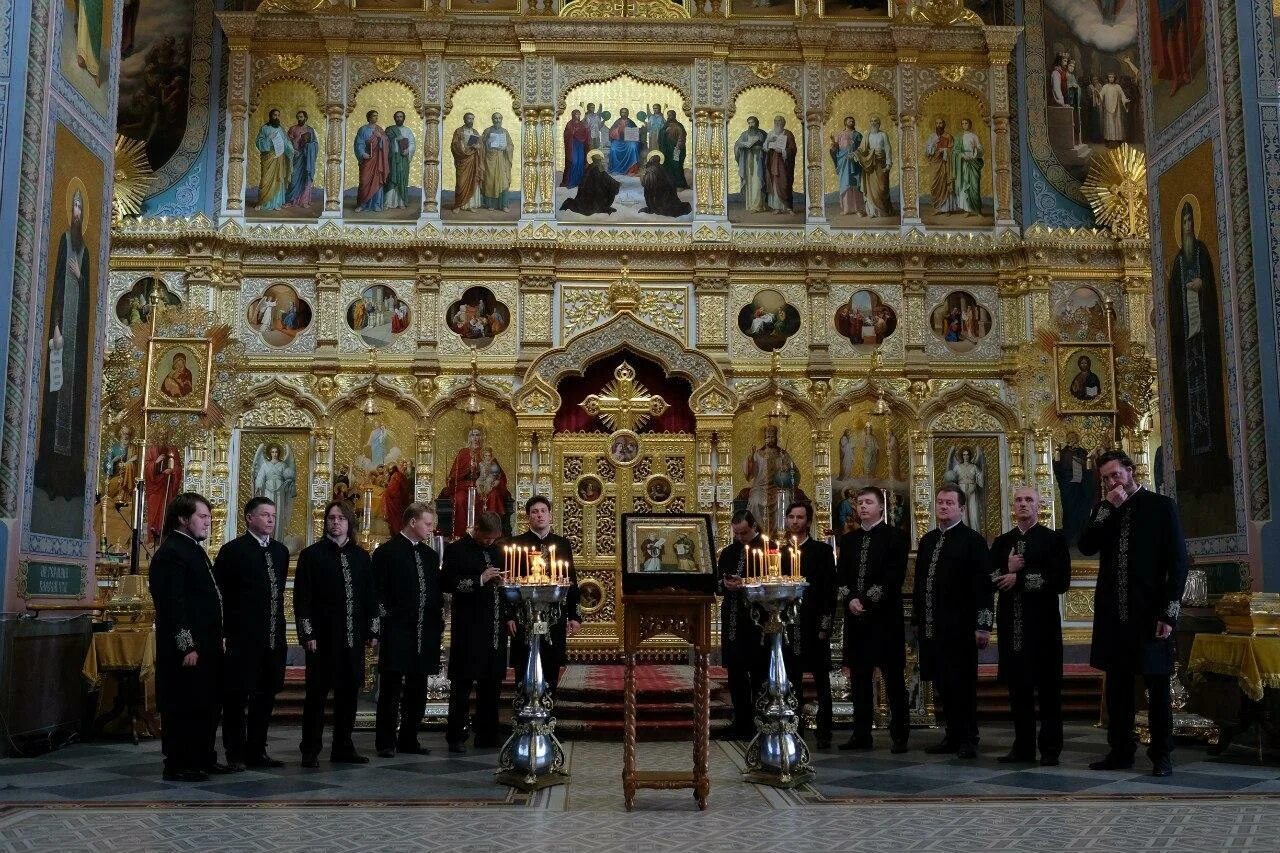 Валаамские песнопения православные. Валаам хор в монастыре. Хор монахов Валаамского монастыря. Праздничный хор Валаамского монастыря. Хор певчих Валаам.