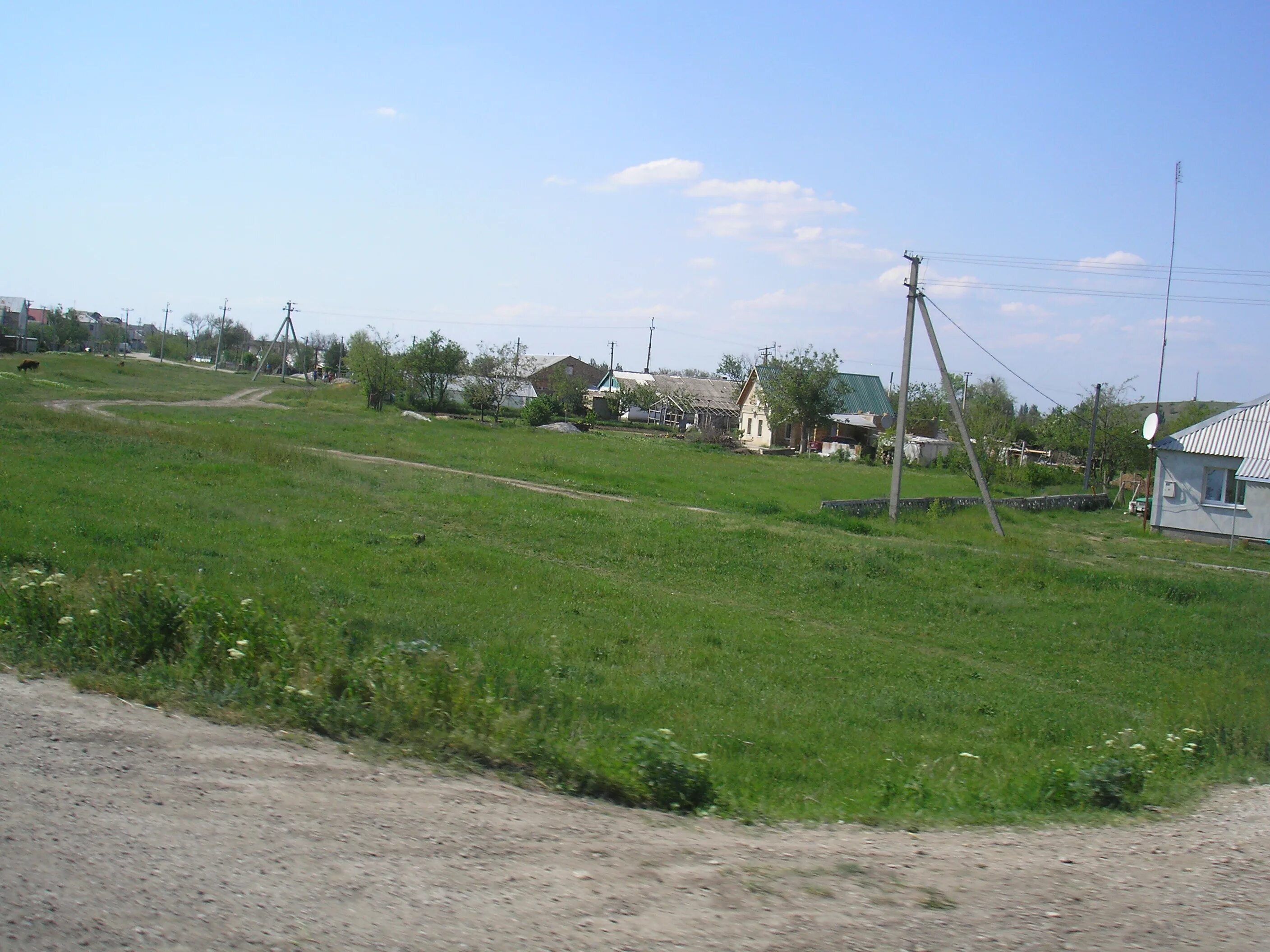 Погода цветочное крым белогорский. Белогорский район село Цветочное. Село Долиновка Белогорский район. Село Цветочное Белогорский район Крым. Село Долиновка Белогорский район Крым.