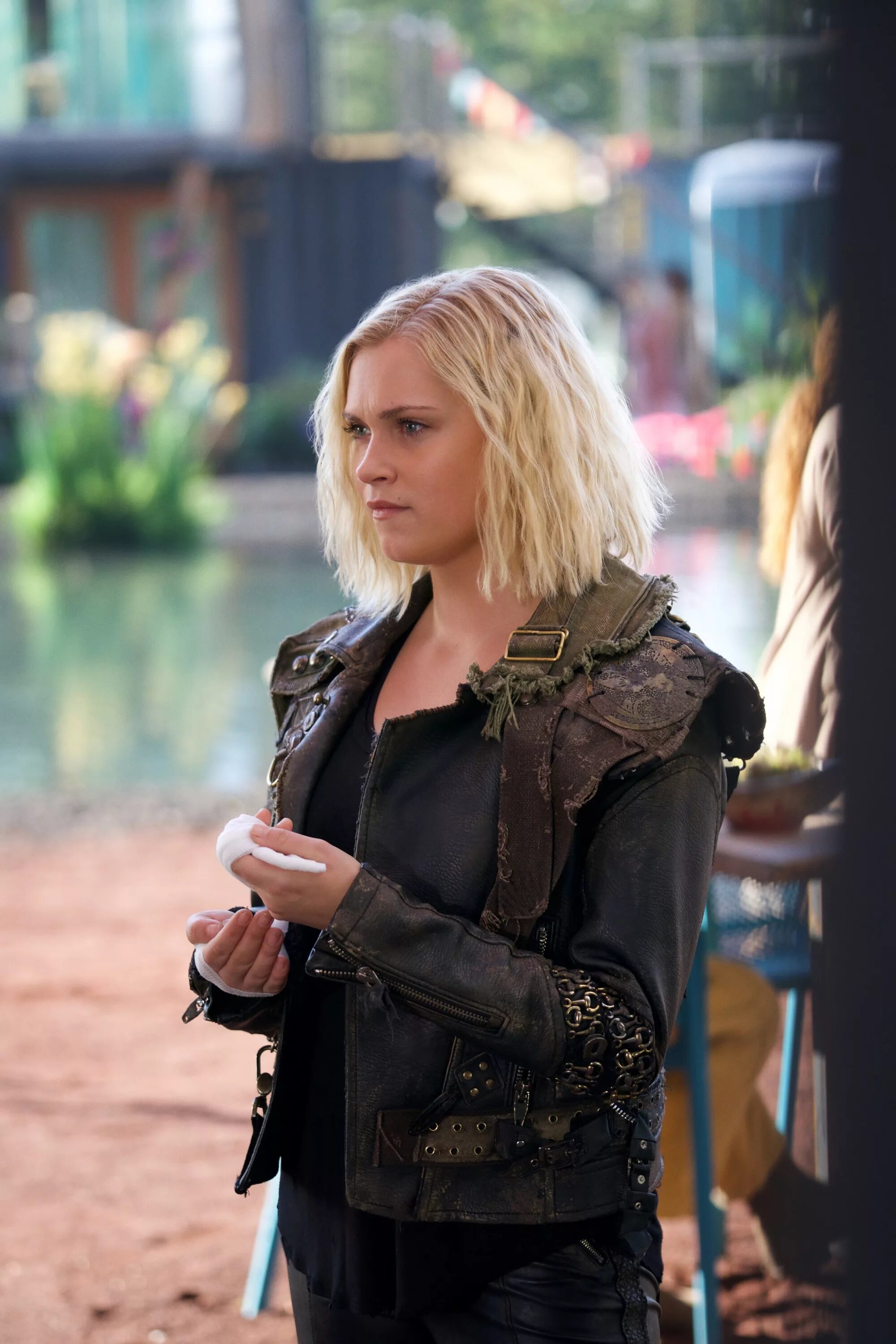 Кларк гриффин сотня. Тейлор ателиан. Тейлор 6. Кларк гриффин сотня. Кларк гриффин.