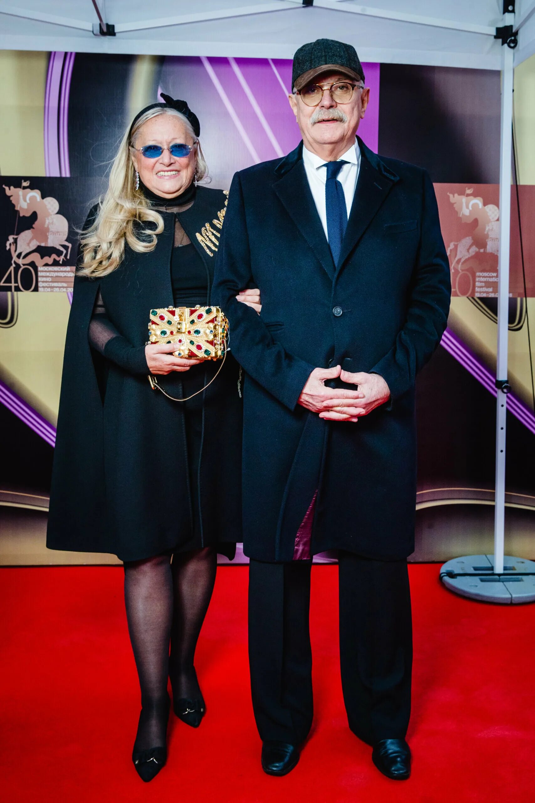 Татьяна соловьева михалкова. Никита и татьяна михалковы. Жена михалкова никиты сергеевича. Татьяна михалкова. Никита михалков и татьяна михалкова.