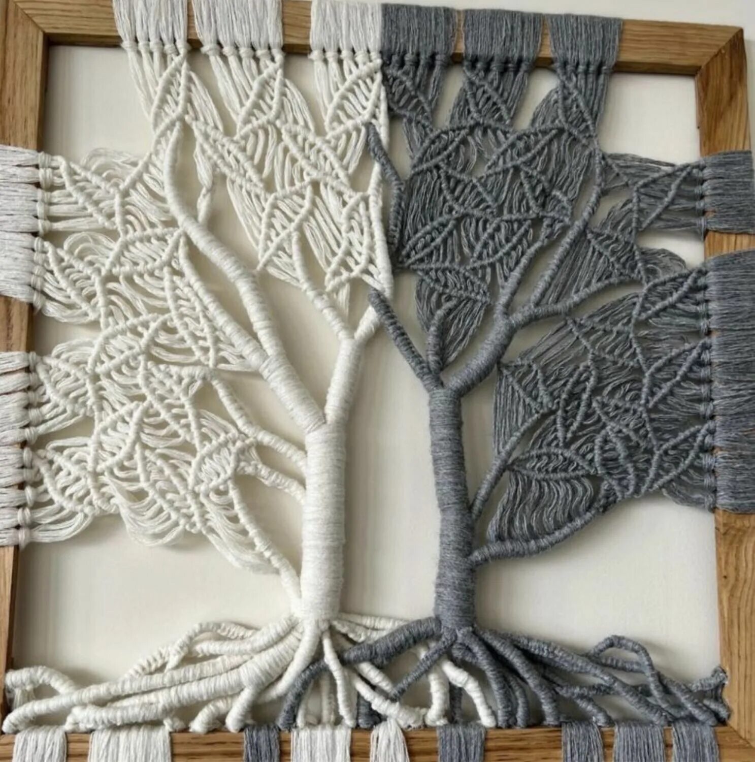 Джутовое панно на стену. Макраме картины. Макраме картины. Картины проволокой на дереве. Макраме картины.