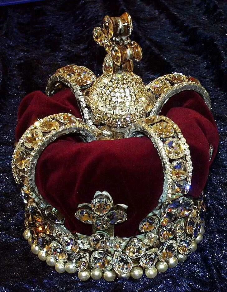 Crown collection. Корона лангобардской королевы. Рубиновая парюра Виттельсбахов.