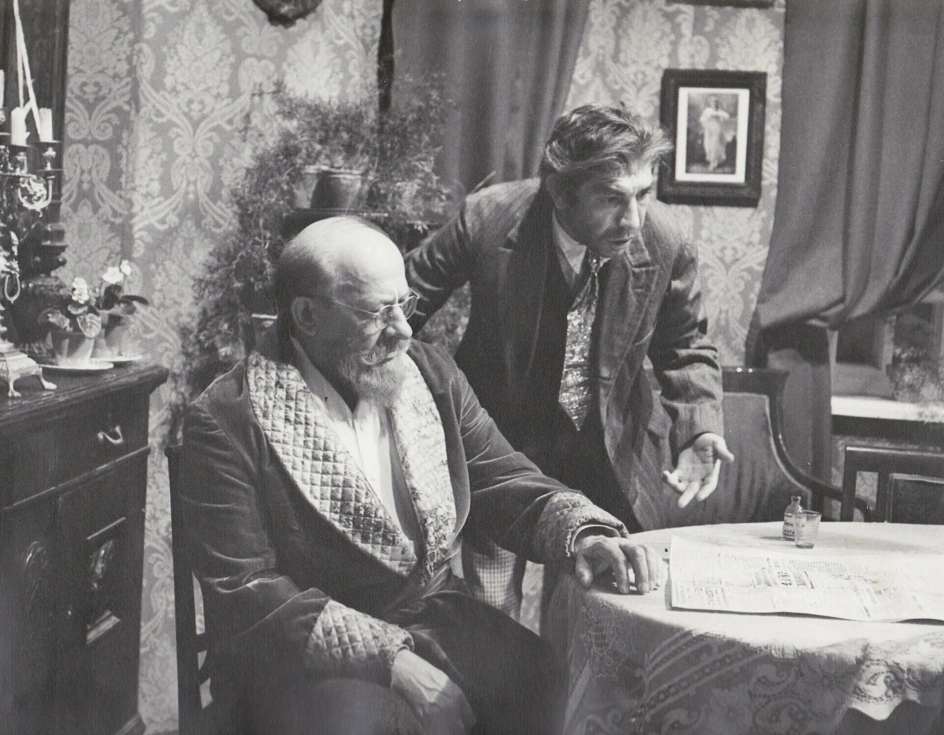 Собачье сердце съемки. Собачье сердце фильм 1988 шариков. Собачье сердце бортко. Собачье сердце съемки. Собачье сердце съемки.