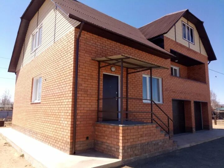 Сколько домов в чите. Г чита черемушки. Дом эталонстрой чита. Улица забайкальского рабочего 71 чита. Ветхий дом.