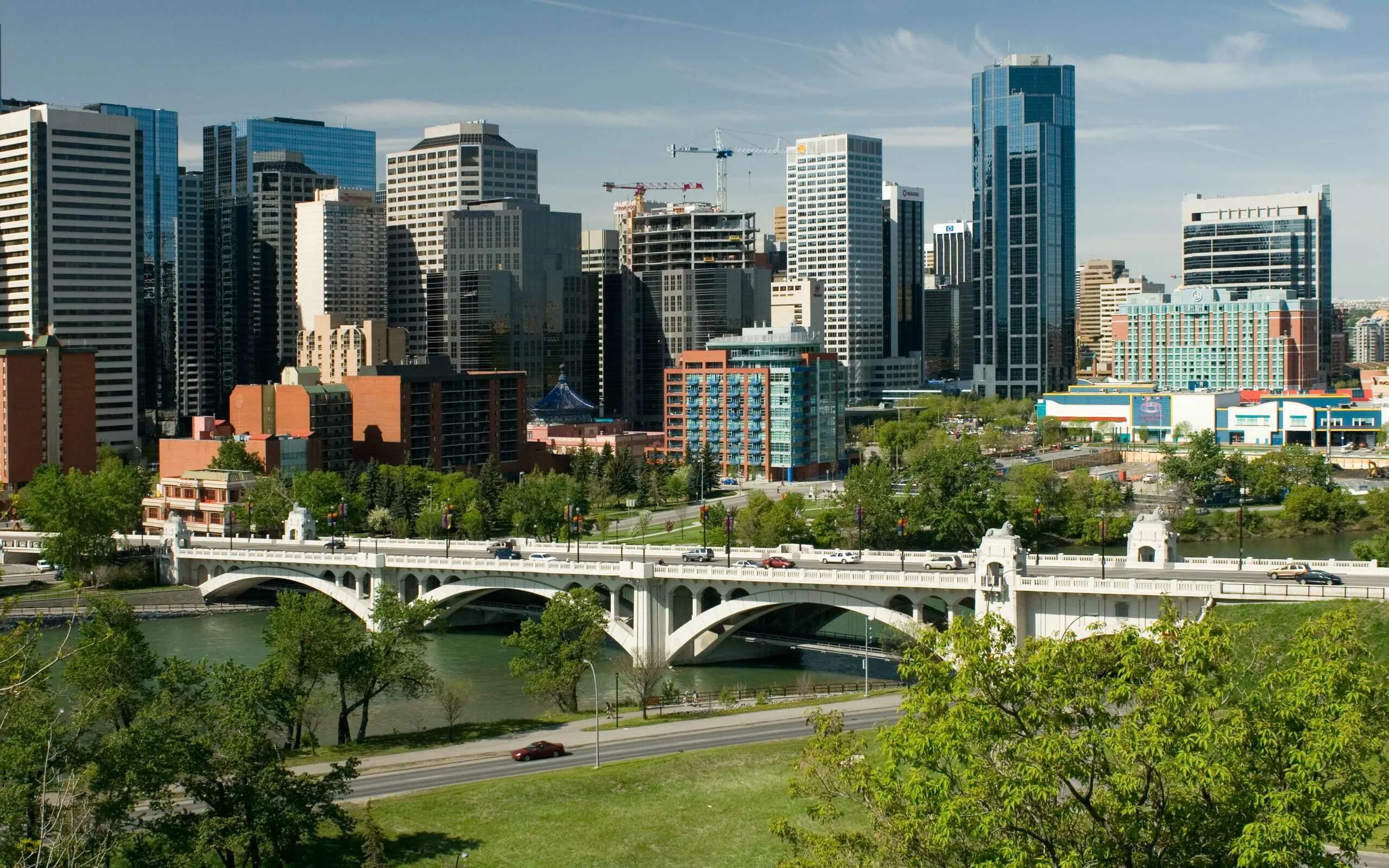 Форт-калгари. Самый чистый город. Парк носс хилл панорама калгари. Портленд канада. Брисбен штата квинсленд.