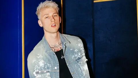 Gun kelly перевод