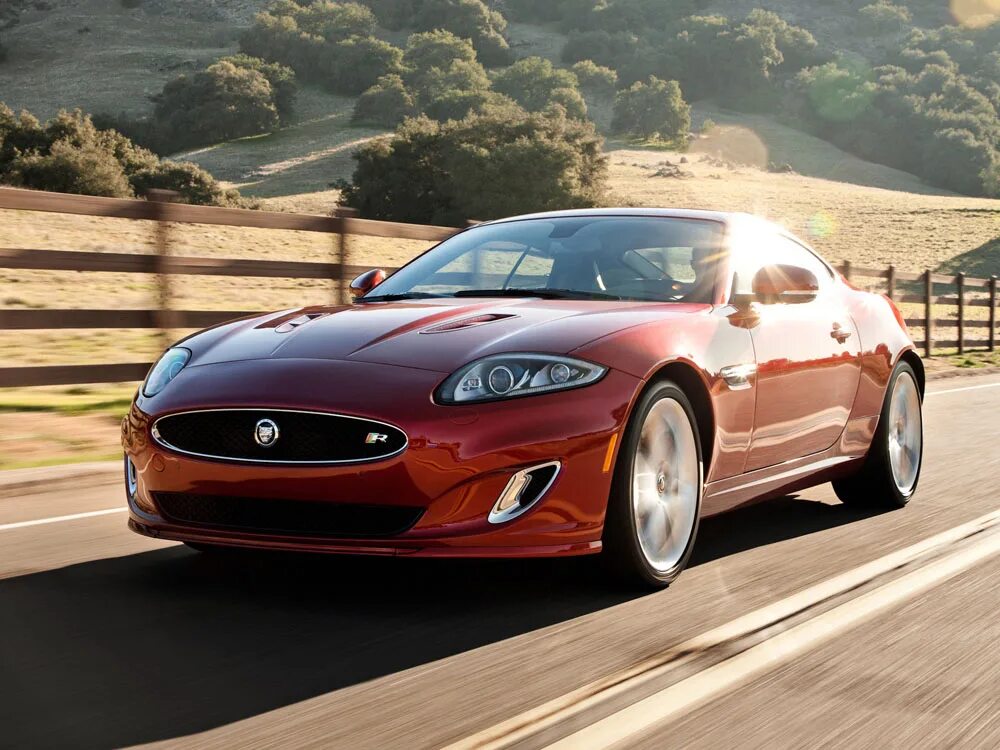 Машина ягуар страна производитель. Jaguar XK (x150). Ягуар XK Coupe. Jaguar XK Coupe 2011. Jaguar XK Coupe 2020.