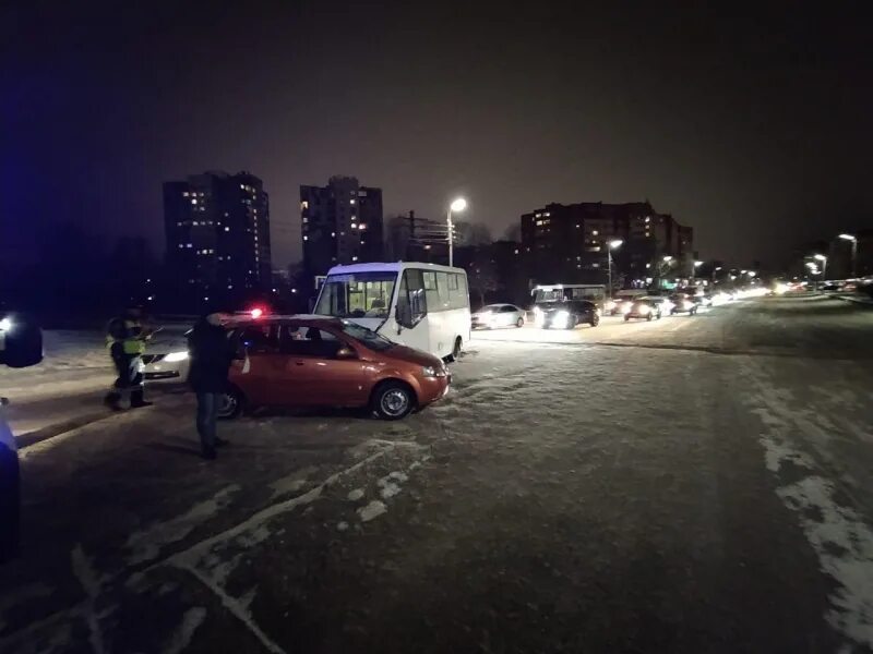 Дтп рязань за последние. Дтп ряжское шоссе вчера. Рязань новости на сегодня происшествия последние. Рязань новости на сегодня происшествия последние. Новости рязань происшествия.
