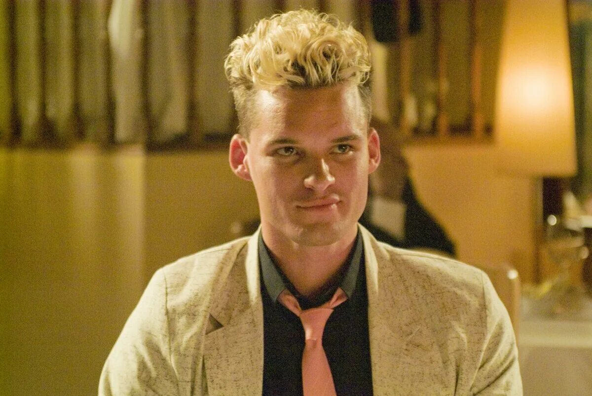 Лучшие информаторы. Лучшие информаторы. Остин николс. Informers 2008. Джон фостер 2003.