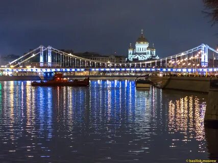 Москва река ночью
