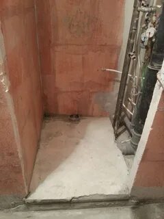 Пол сантехкабины
