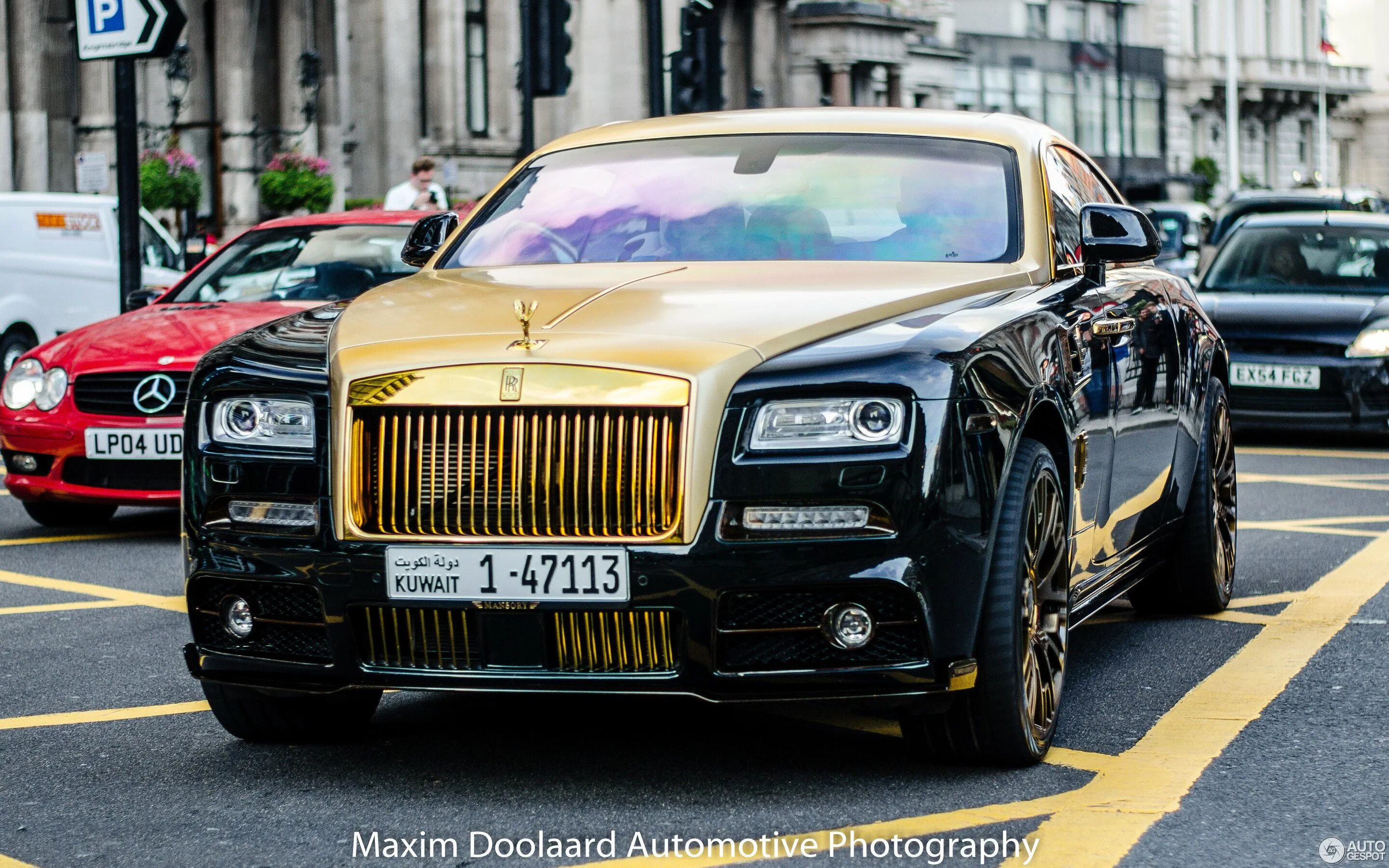 Роллс ройс куллинан мансори 2022. Rolls royce cullinan mansory billionaire. Rolls royce mansory 2022. Роллс ройс фантом мансори. Rolls royce phantom 2021 mansory.