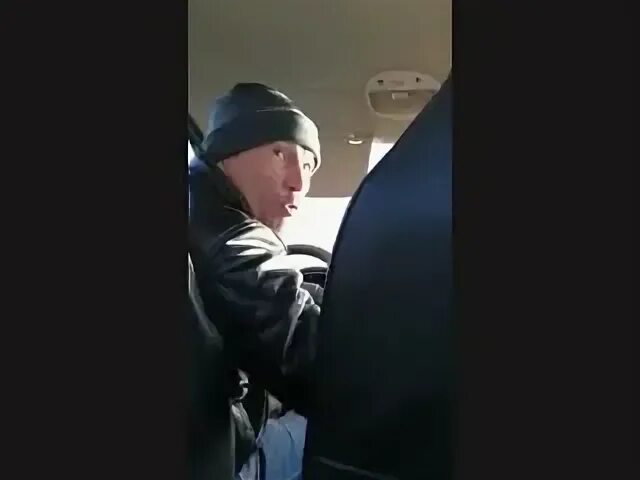 Описалась в пробке. Женщина за рулем. Девушка уснула в метро. Описалась в такси. Настя описалась.
