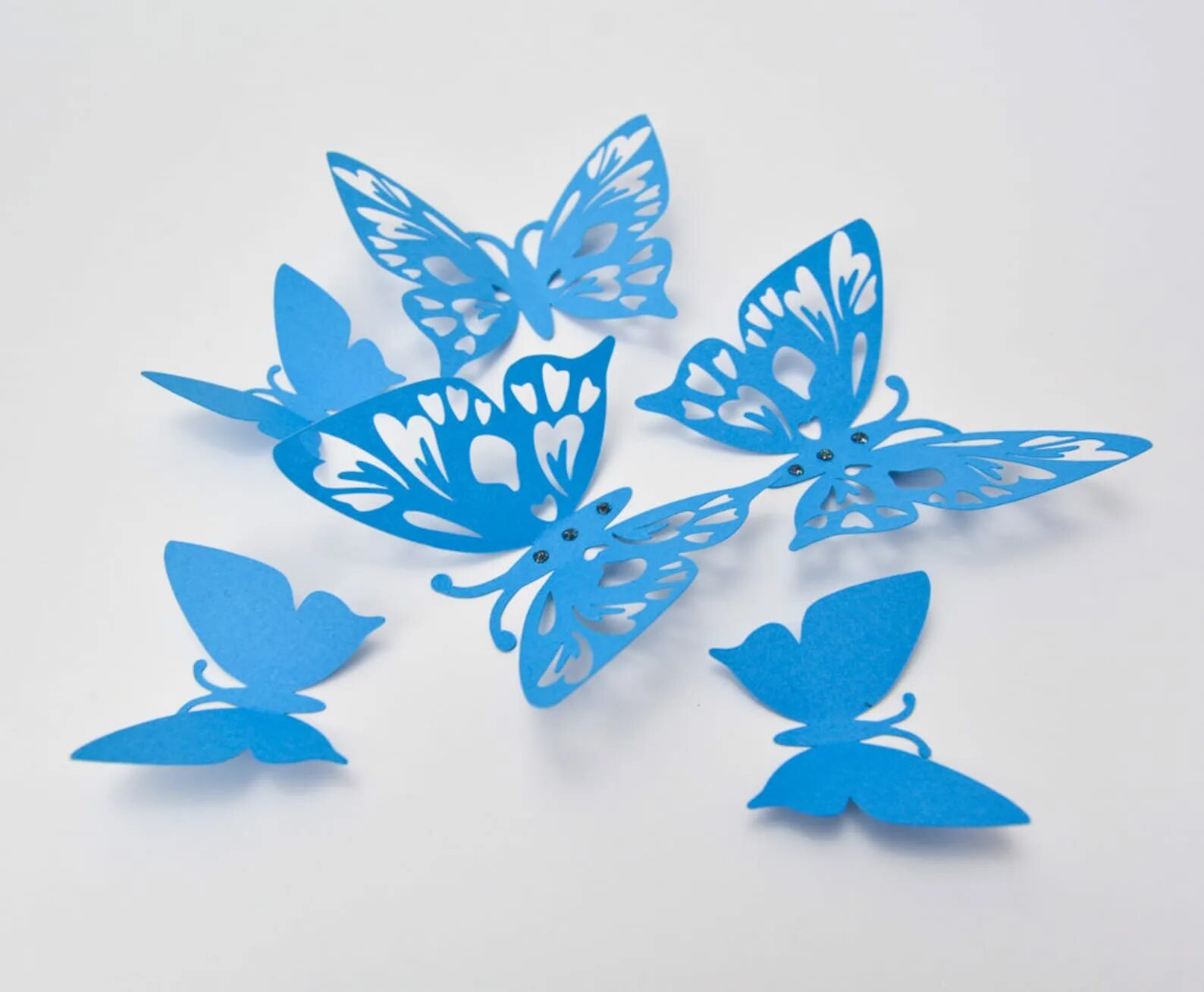 Бумажные бабочки. Объемные бабочки. Бабочка из бумаги. Ажурные бабочки из бумаги. Объемная бабочка из бумаги своими руками