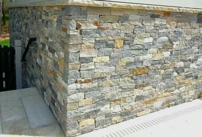 Цокаль. Отделка цоколя камнем. Обшивка фундамента. Отделка цоколя. Обшивка цоколя металлпрофиль.