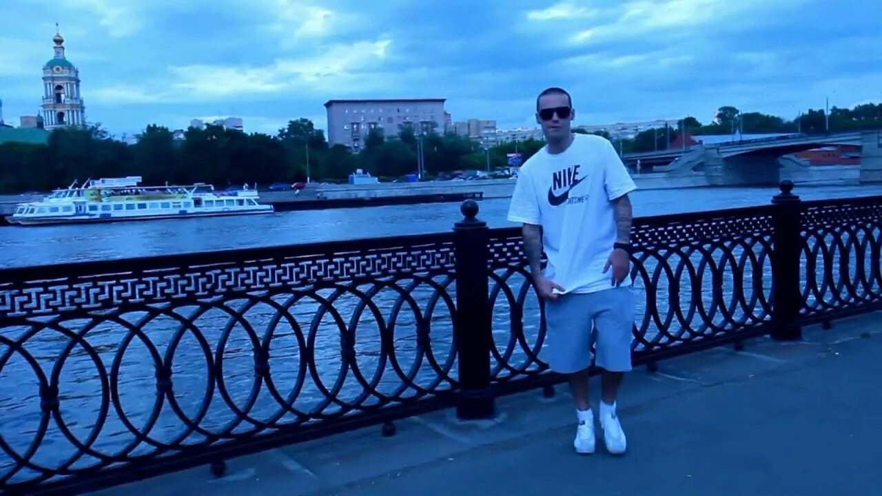 Гуф 200 строк. Гуф 200. guf 200 строк. гуф 200 строк клип. гуф 200 строк обложка.