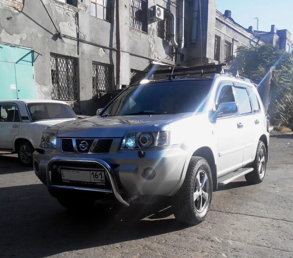 Обвес на nissan x-trail t30. Nissan x-trail т30. Тюнинг ниссан т30. Nissan x-trail t30. Тюнинг ниссан т30.