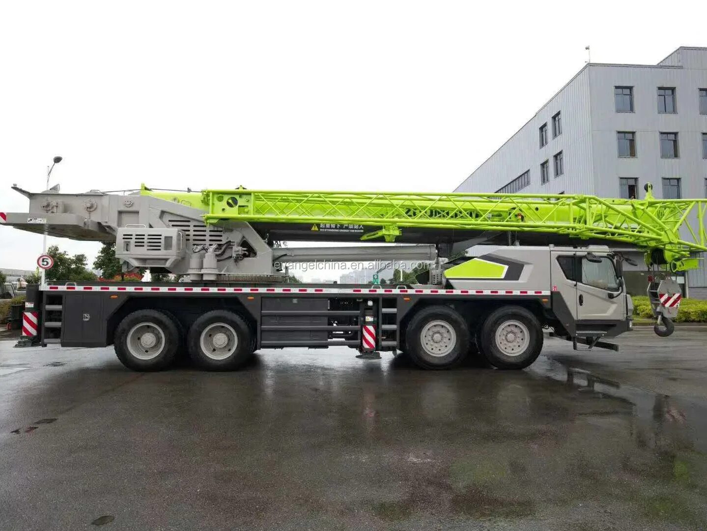 Автокран 80. Автокран zoomlion ztc800. кран zoomlion 80 тонн. кран zoomlion ztc800v. zoomlion ztc800v552.