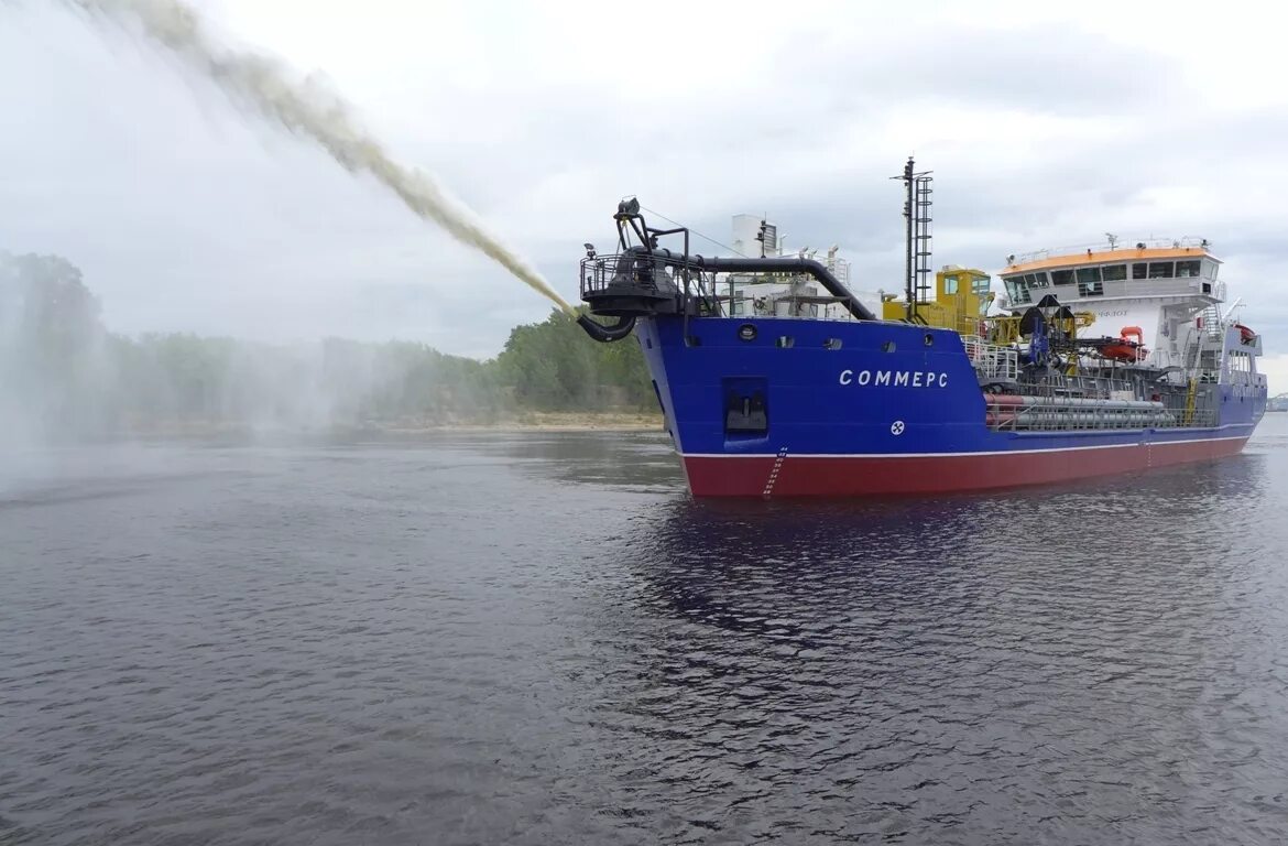 землесос посейдон. землесос нарвский. судно беломорский землесос. землесос посейдон. земснаряд землесос морской.