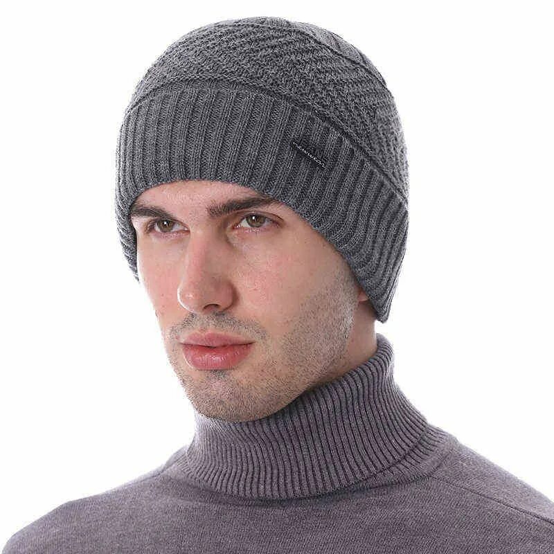 Шапка skullies nc. Модные мужские шапки. Шапка трикотажная рокерская. Шапка с шарфом мужской. Шапка зимняя мужская вязаная брендовые.