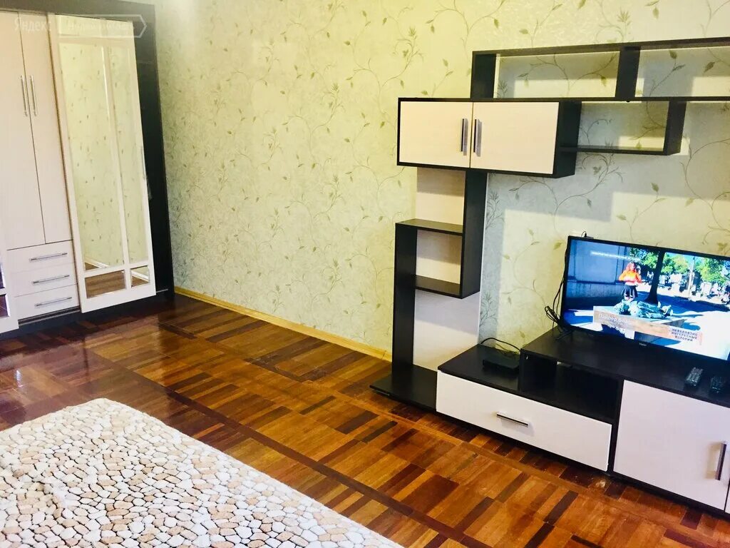 квартиры в белгороде. квартира по суточно белгород. сутки квартира 2 комната проспект славы. снять квартиру в городе белгороде. бульвар юности 41.