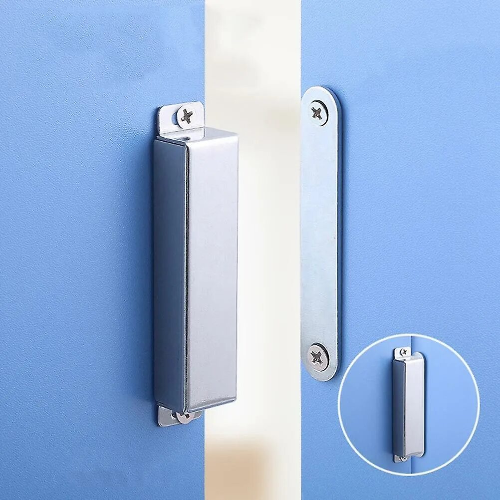 Door catch