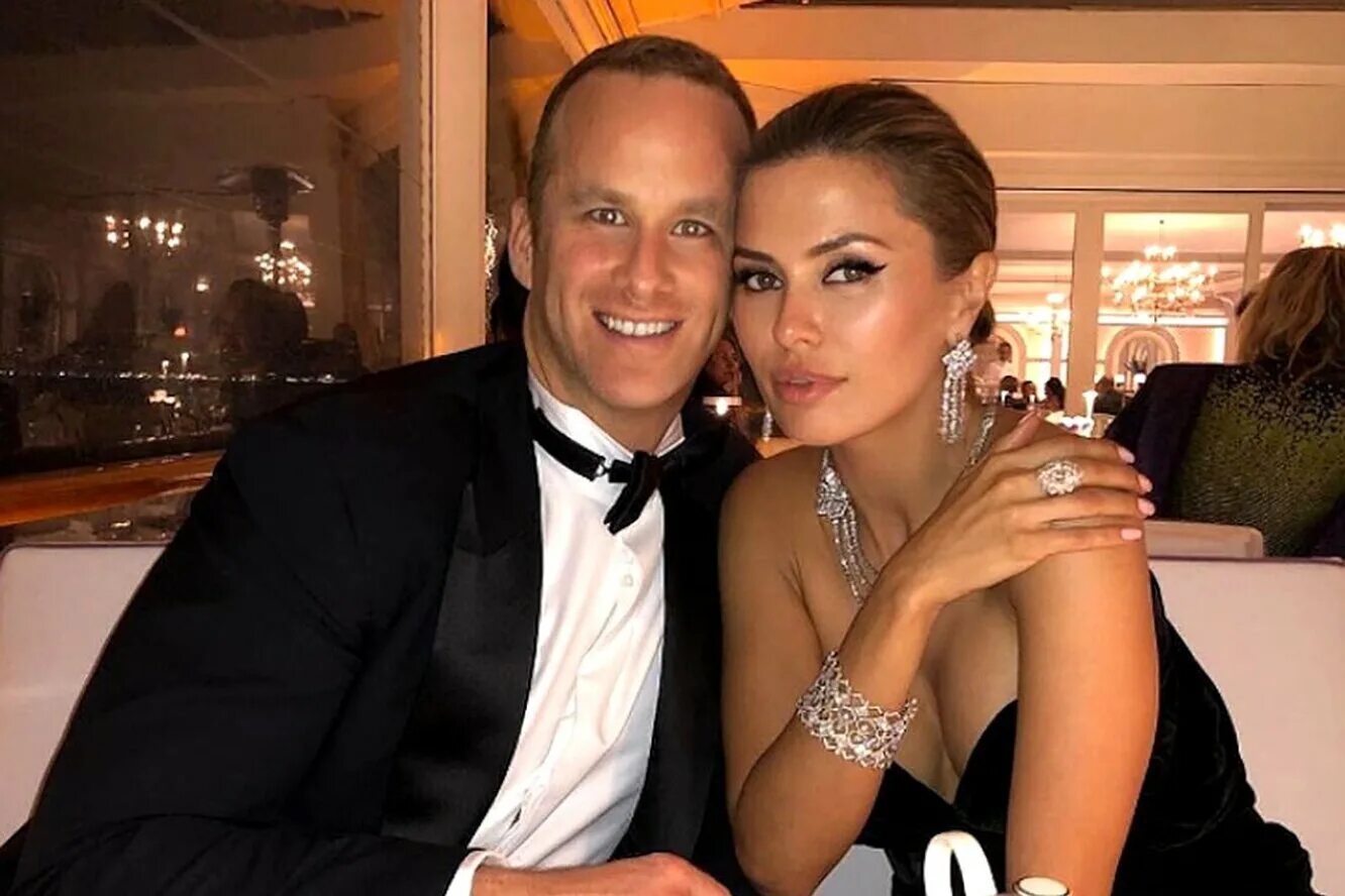 Боня и принц монако расстались. Боня и принц монако расстались. Алекс смерфит 2021. Виктория боня и алекс смерфит фото. Дочь виктории бони и алекс смерфит.