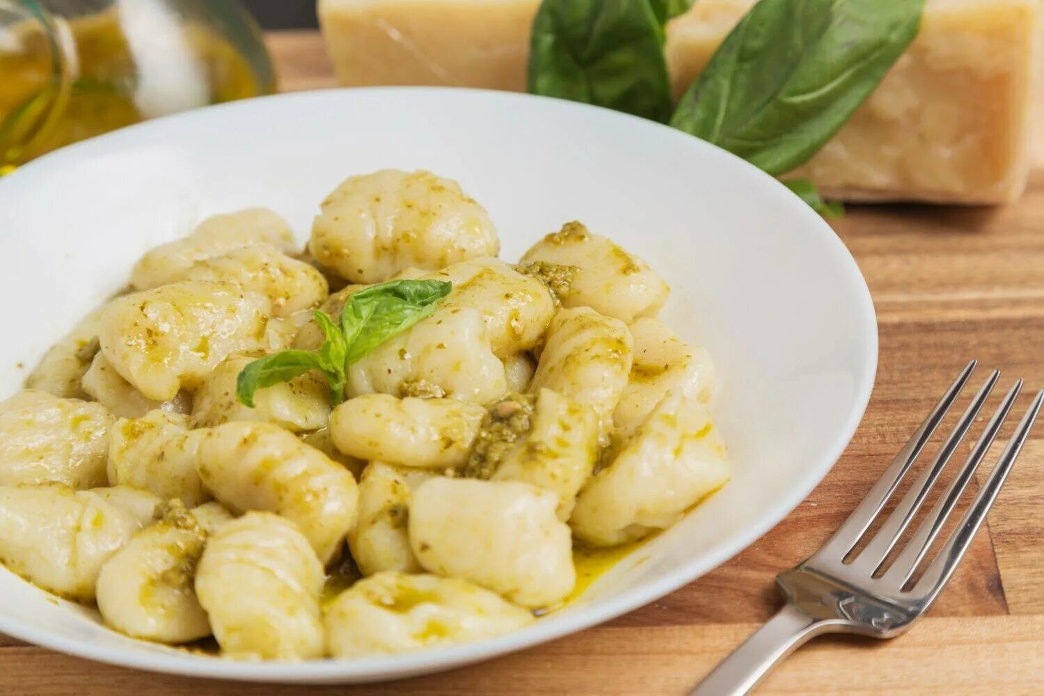 Ньокки из картофеля рецепт. Итальянские gnocchi. паста ньокки. итальянские клецки ньокки. итальянская паста ньокки.