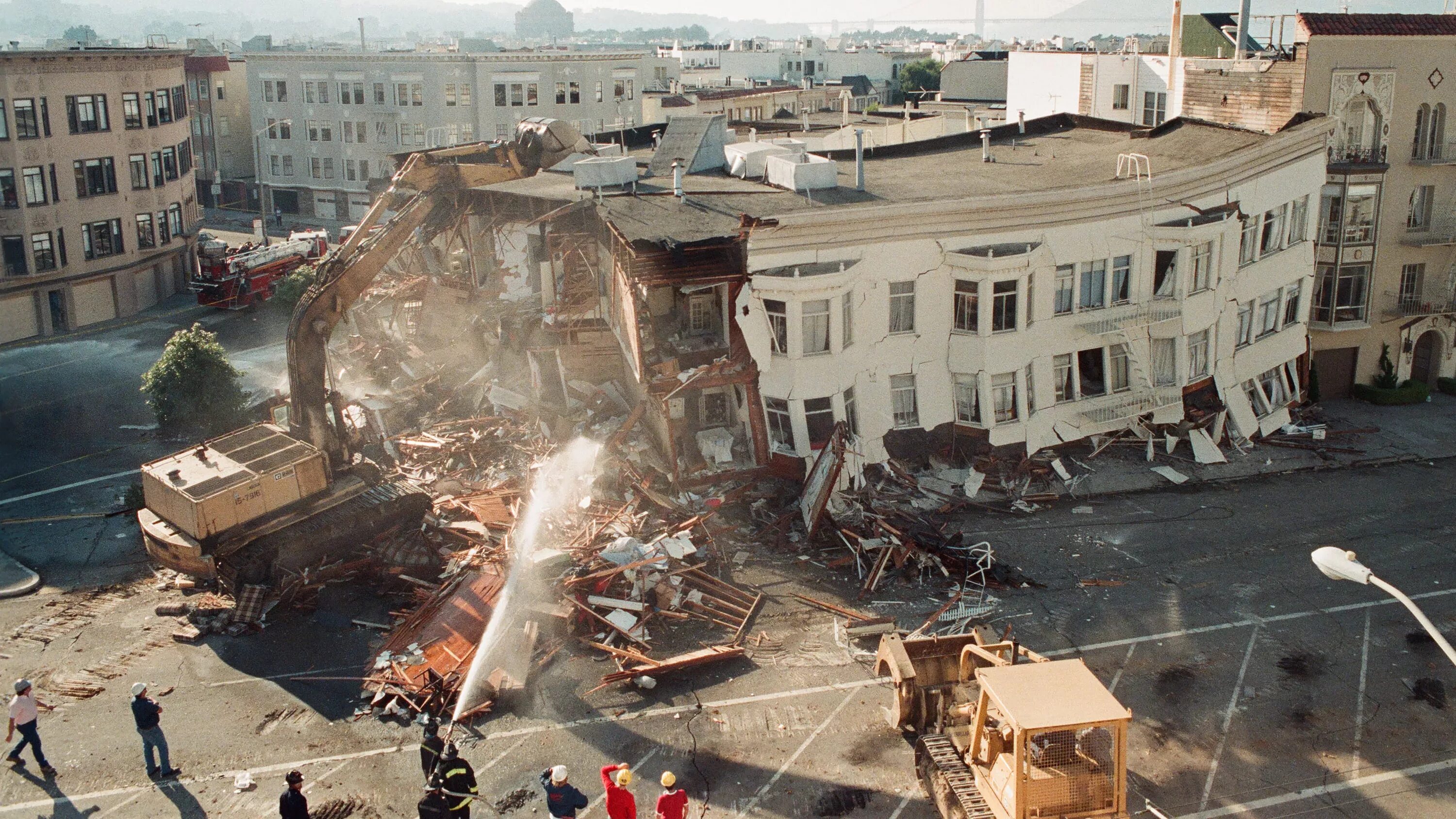 Сан Франциско 1989. Землетрясение в Калифорнии лома-приета 1989. Землетрясение в Сан-Франциско в 1989 году. Землетрясение в США 1989.