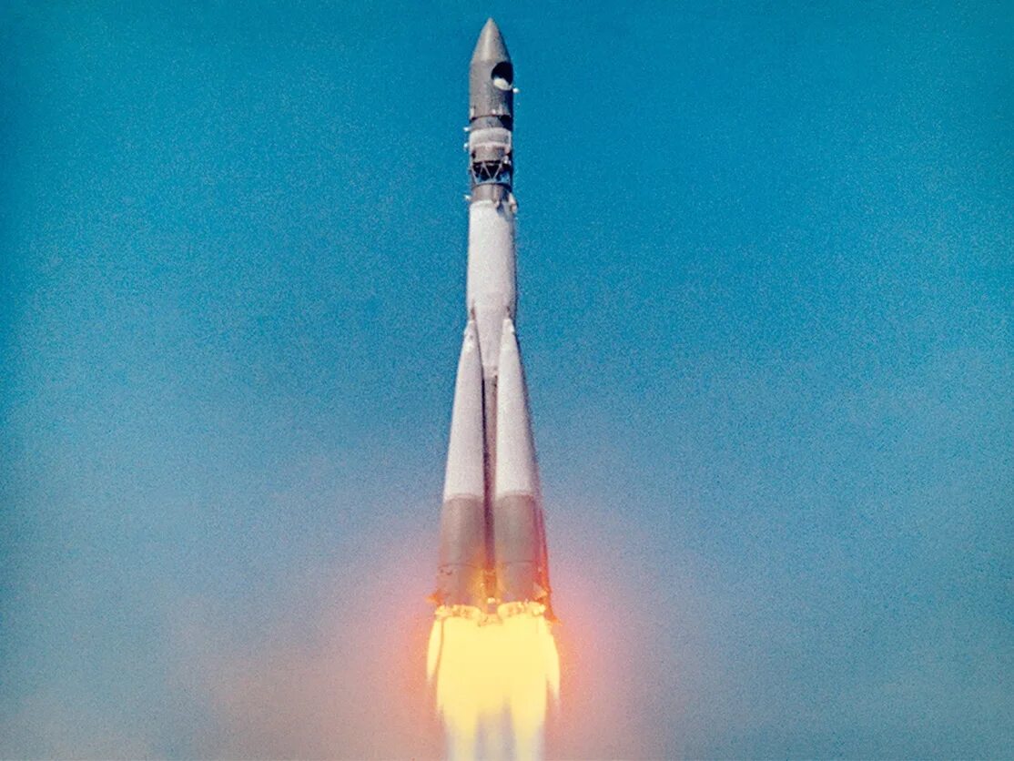 Как назывался корабль на котором полетел. Космический корабль Восток Юрия Гагарина 1961. Ракета Восток 1 Гагарина. Первый космический корабль Гагарина Восток 1. Ракетоноситель Восток 1.