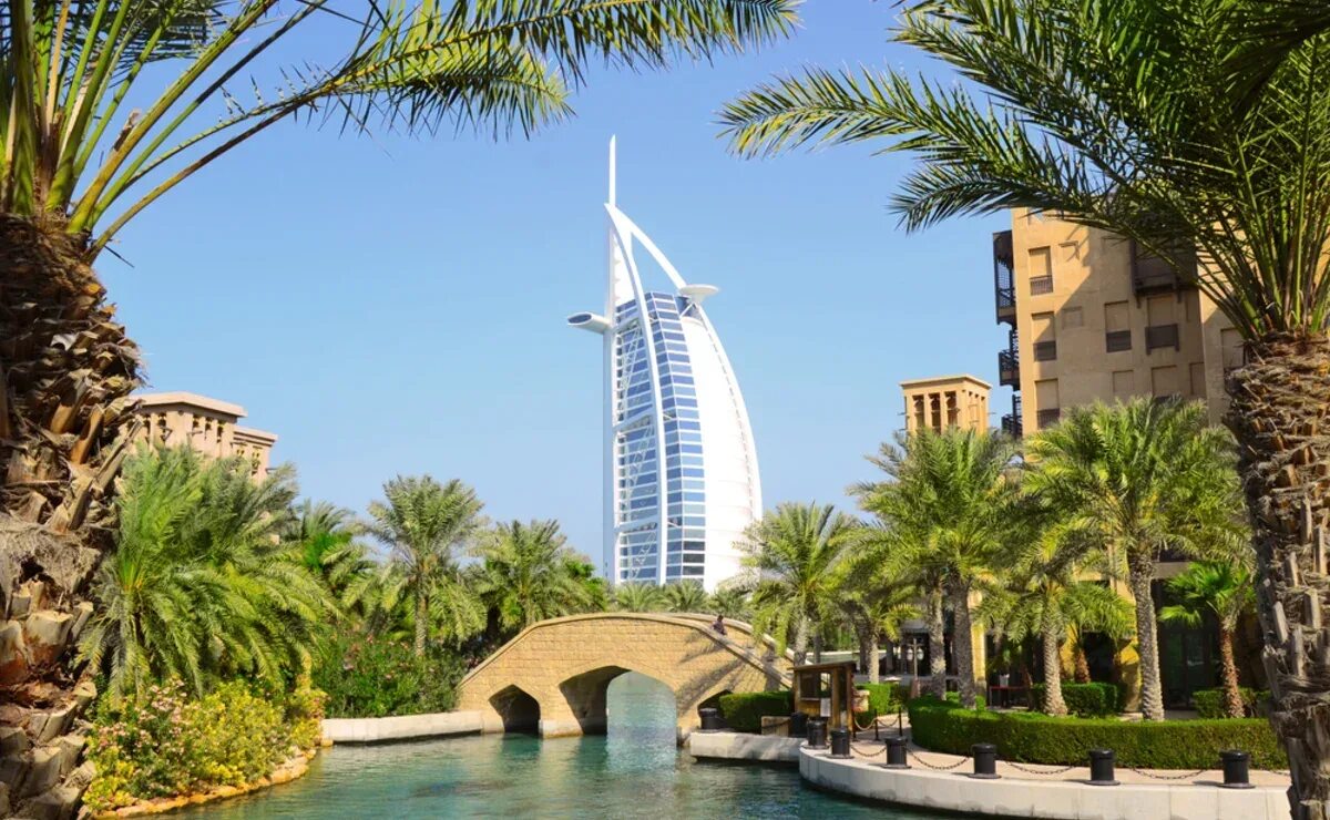 Jumeirah beach hotel 5. Дубайская венеция мадинат джумейра. Туры дубай джумейра. Туры дубай джумейра. Jumeirah beach hotel 5.