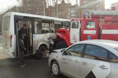 Автобус машины аварии