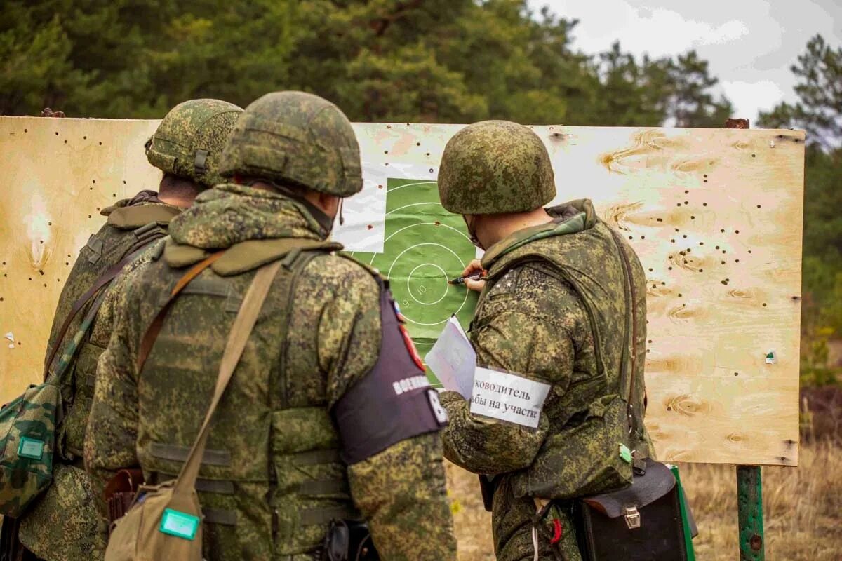 Военные сборы запасников до какого возраста забирают. Украинские военные. Военный запас. Военные сборы. Военные сборы запасников.