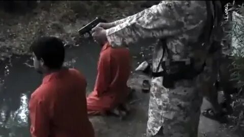 Видео где терорист ест свое ухо