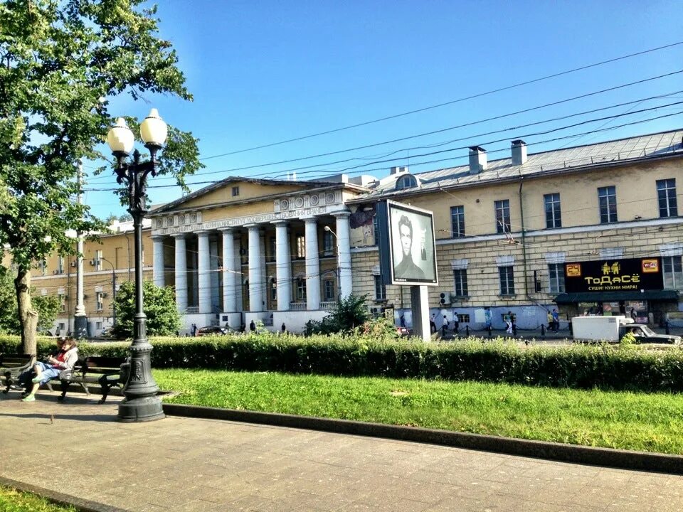 2/1, стр. Баррикадная дом 2\1 стр 1 москва. 1. Вдовий дом, москва, баррикадная улица, 2/1с1. Г.